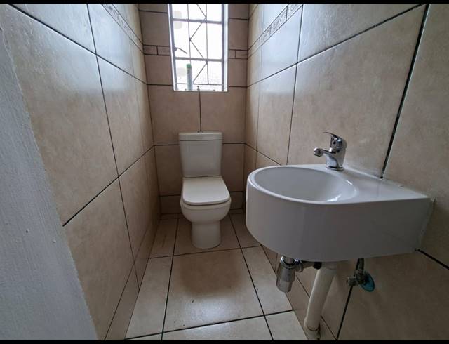 3 BEDROOM HOUSE FOR SALE IN THREE RIVERS